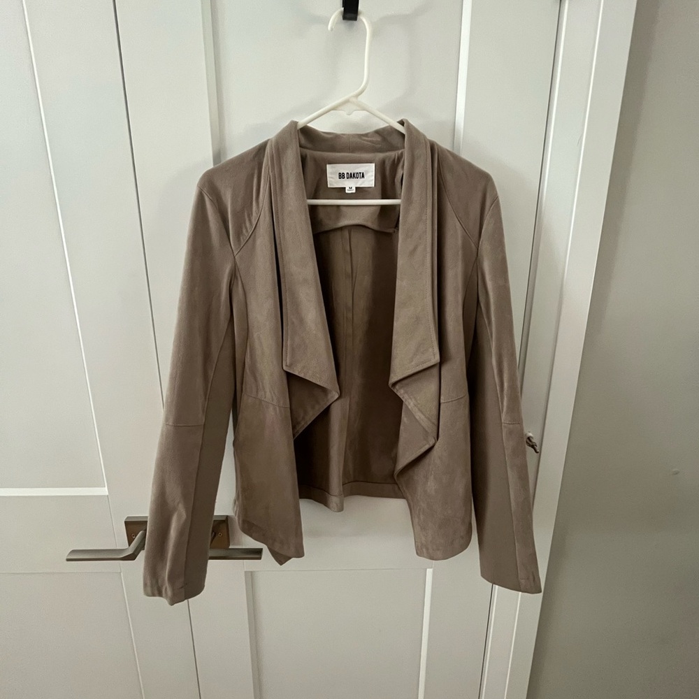 BB Dakota Women's Tan suede Jacket
